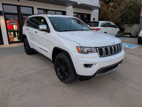 2017 Jeep Grand Cherokee Limited 4WD photo