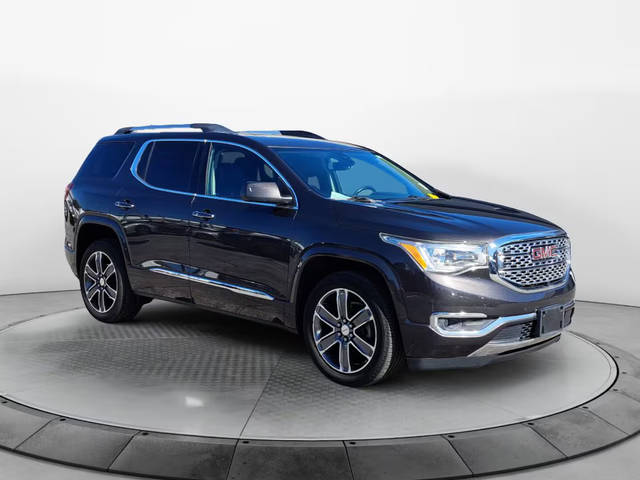 2017 GMC Acadia Denali FWD photo