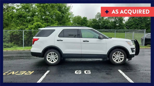 2017 Ford Explorer Base 4WD photo