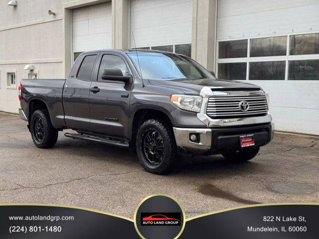 2017 Toyota Tundra SR5 4WD photo