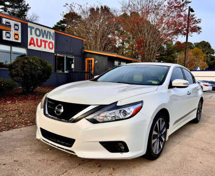 2017 Nissan Altima 2.5 SV FWD photo