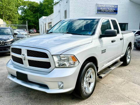 2017 Ram 1500 Express 4WD photo
