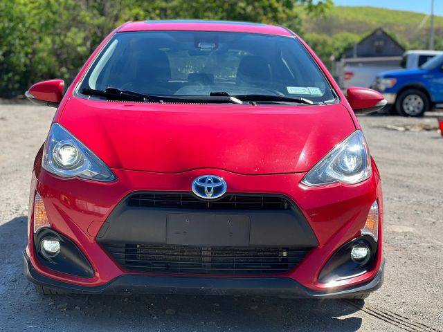2017 Toyota Prius c Four FWD photo