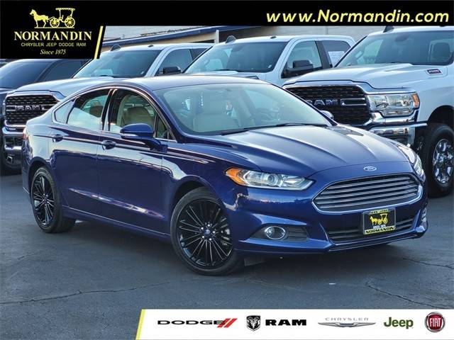 2015 Ford Fusion SE FWD photo