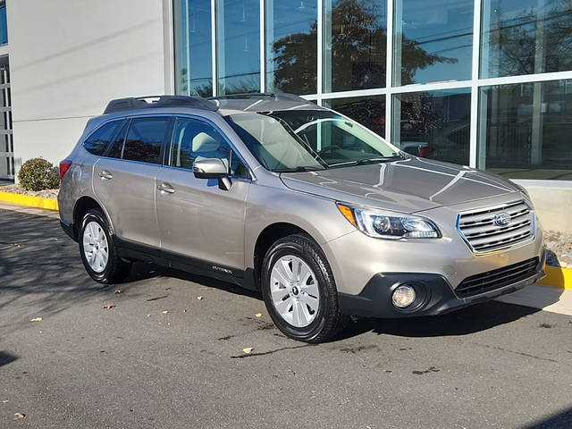 2017 Subaru Outback Premium AWD photo