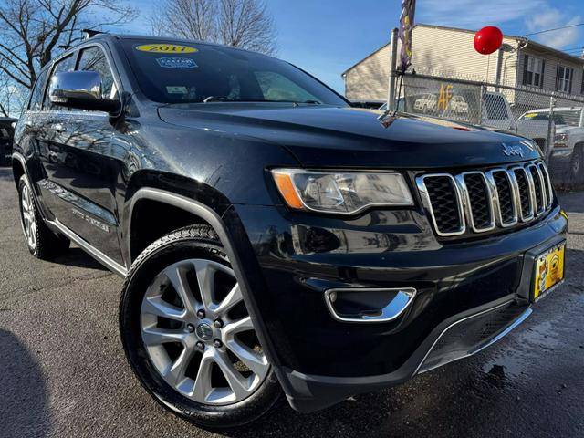 2017 Jeep Grand Cherokee Limited 4WD photo