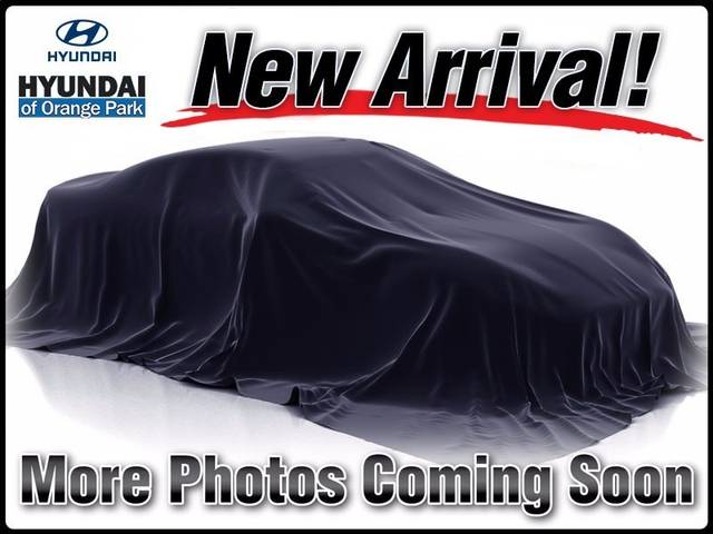 2015 Hyundai Genesis 3.8L RWD photo