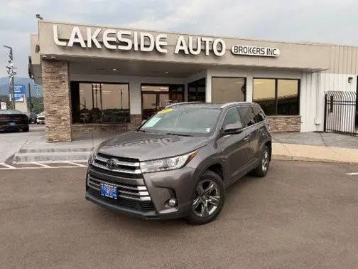 2017 Toyota Highlander Limited Platinum AWD photo