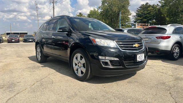 2017 Chevrolet Traverse LT FWD photo