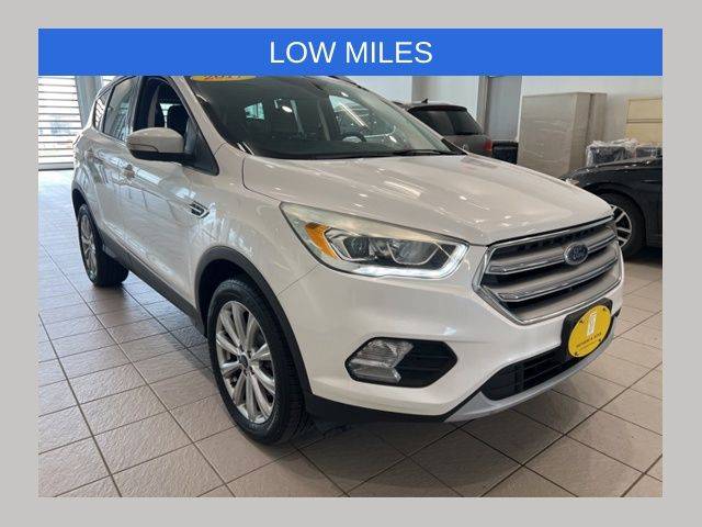 2017 Ford Escape Titanium 4WD photo