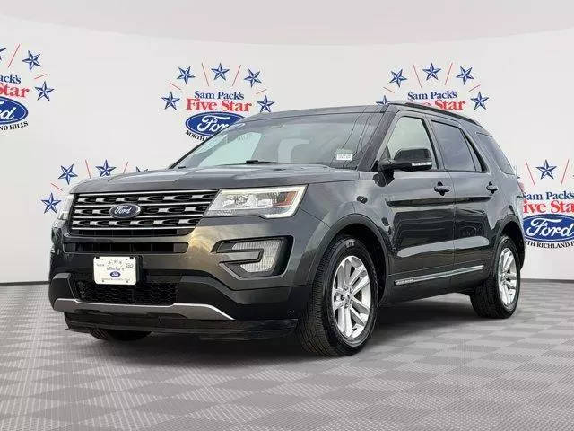 2017 Ford Explorer XLT FWD photo