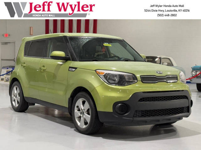 2017 Kia Soul Base FWD photo