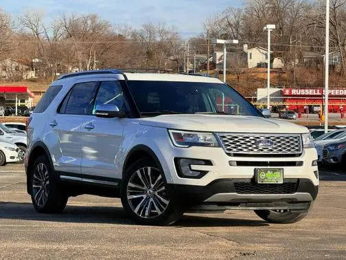 2017 Ford Explorer Platinum 4WD photo