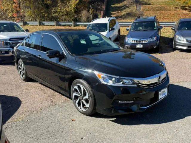 2017 Honda Accord EX-L V6 FWD photo