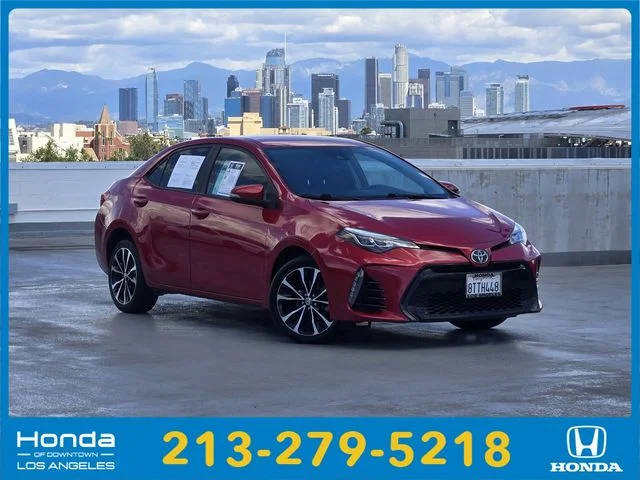 2017 Toyota Corolla SE FWD photo