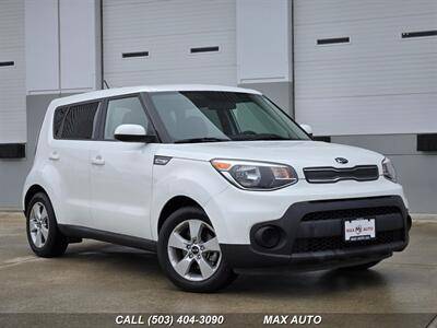 2017 Kia Soul Base FWD photo