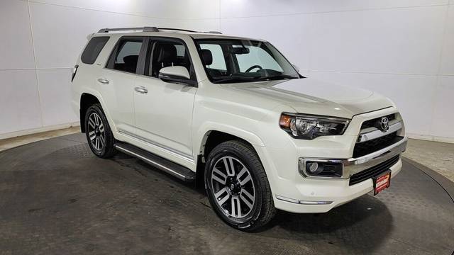 2017 Toyota 4Runner Limited 4WD photo