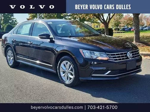 2017 Volkswagen Passat 1.8T S FWD photo