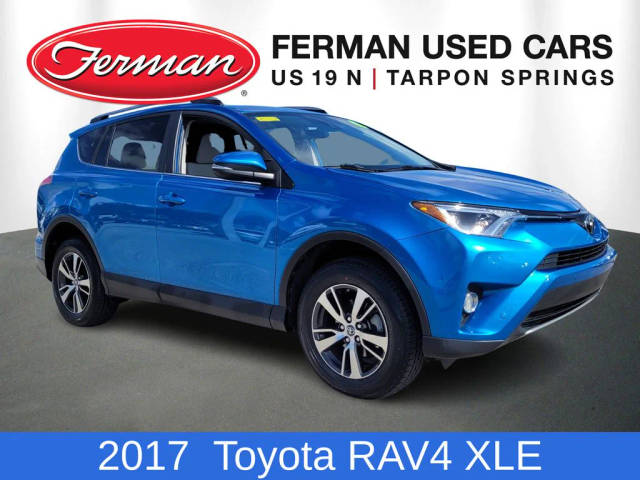 2017 Toyota RAV4 XLE FWD photo
