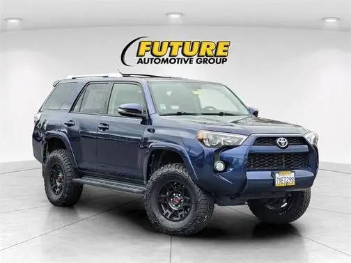 2017 Toyota 4Runner SR5 4WD photo