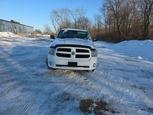 2017 Ram 1500 Express 4WD photo