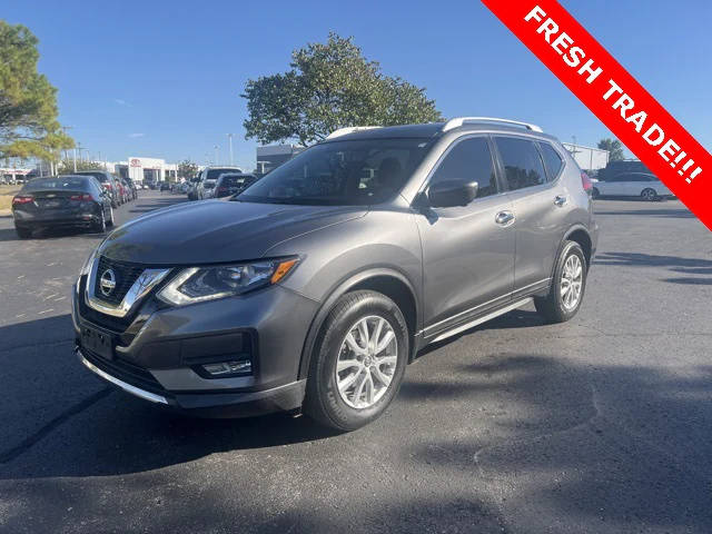 2017 Nissan Rogue SV AWD photo