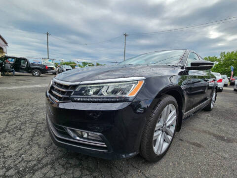 2017 Volkswagen Passat 1.8T SEL Premium FWD photo