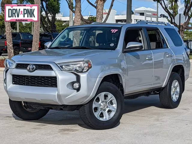 2017 Toyota 4Runner SR5 RWD photo