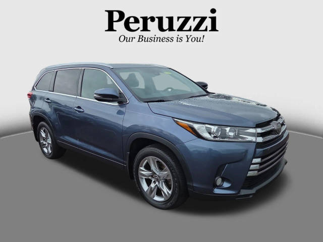 2017 Toyota Highlander Limited AWD photo