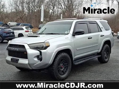 2017 Toyota 4Runner TRD Off Road Premium 4WD photo