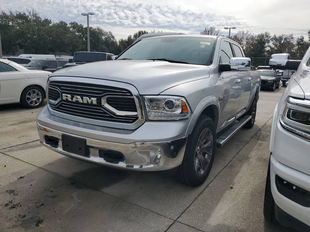 2017 Ram 1500 Limited 4WD photo