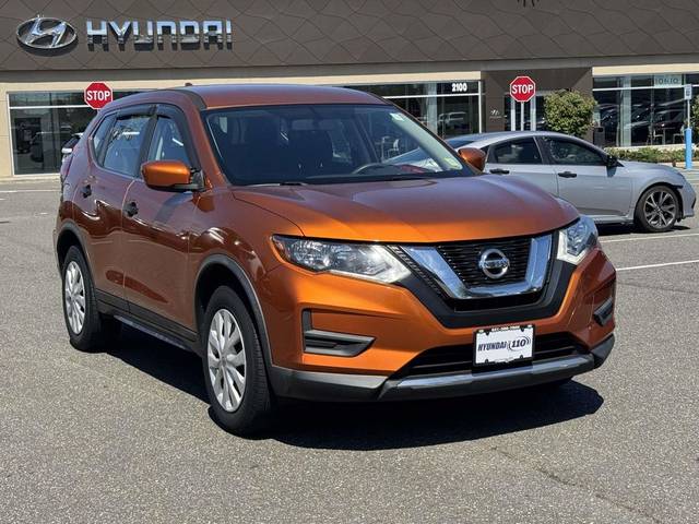2017 Nissan Rogue S AWD photo
