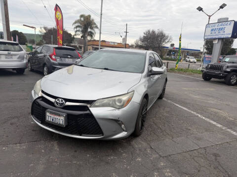 2017 Toyota Camry SE FWD photo