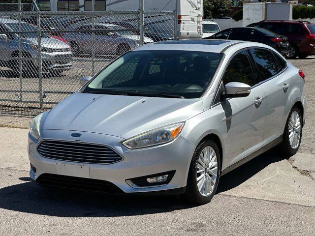 2017 Ford Focus Titanium FWD photo