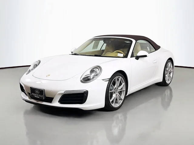 2017 Porsche 911 Carrera RWD photo