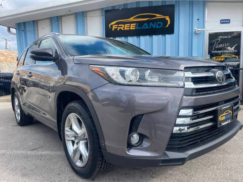 2017 Toyota Highlander Limited AWD photo