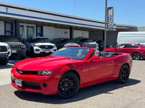 2015 Chevrolet Camaro LT RWD photo