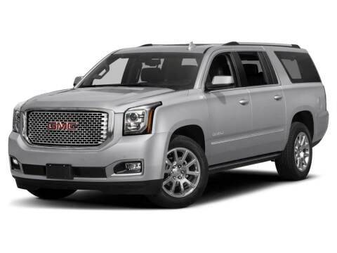 2017 GMC Yukon XL Denali 4WD photo