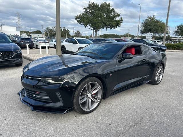 2017 Chevrolet Camaro 2LT RWD photo