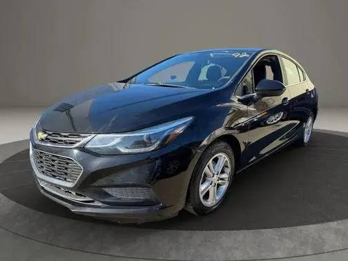 2017 Chevrolet Cruze LT FWD photo