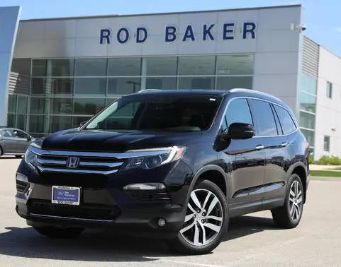 2017 Honda Pilot Elite AWD photo