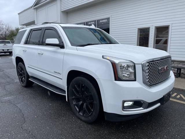 2017 GMC Yukon Denali 4WD photo