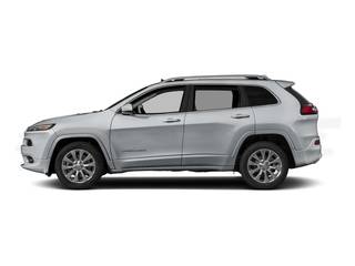 2017 Jeep Cherokee Overland FWD photo