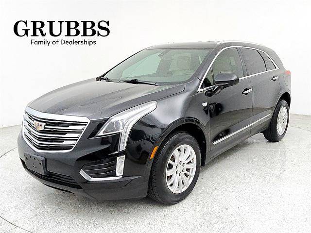 2017 Cadillac XT5 FWD FWD photo