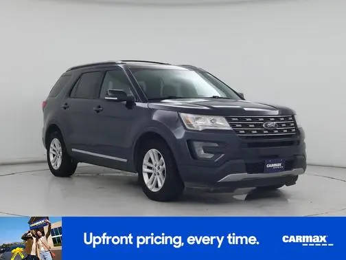 2017 Ford Explorer XLT FWD photo