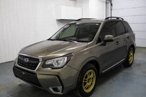 2017 Subaru Forester Touring AWD photo