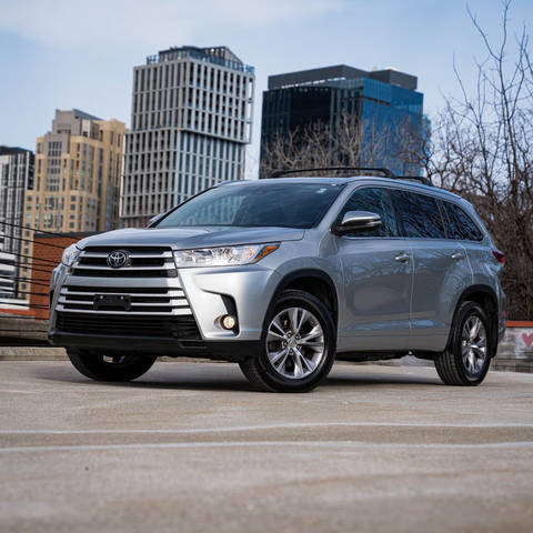 2017 Toyota Highlander XLE AWD photo