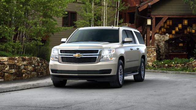 2017 Chevrolet Suburban LS RWD photo