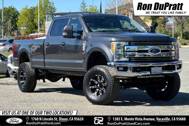 2017 Ford F-350 Super Duty Lariat 4WD photo