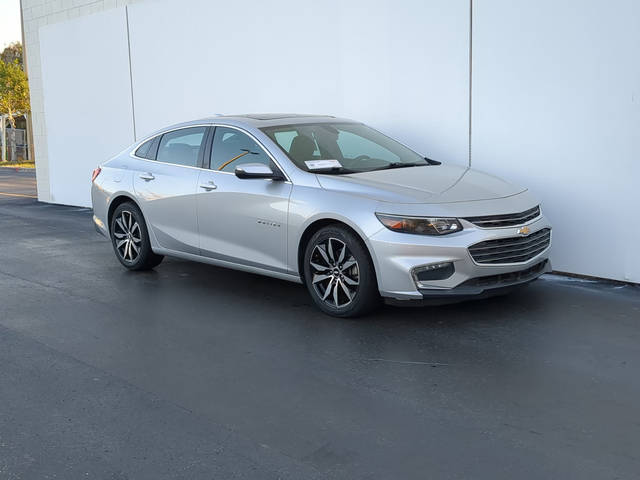 2017 Chevrolet Malibu LT FWD photo